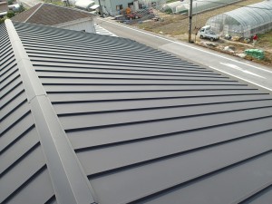 太陽光設置前　金属屋根