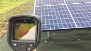 太陽光発電　IRカメラによる測定