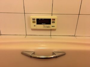 ナショナル　電気温水器の浴室リモコン