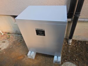 4.2KWh屋外設置の蓄電池