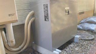 【送料無料】SHARP 家庭用蓄電池、パワコン、モニター、配線、分電盤セット 送料無料】SHARP 家庭用蓄電池、パワコン、モニター、配線、分電