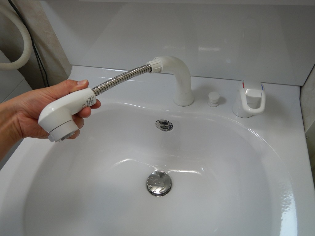 シャワーホース式の水栓