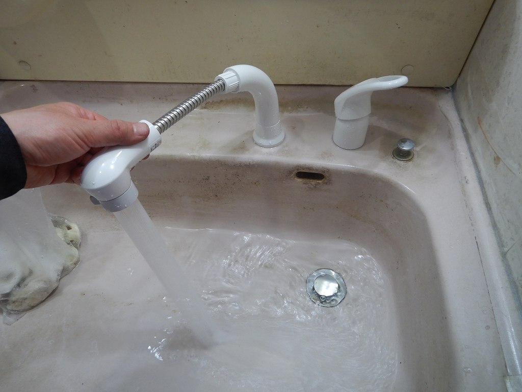 シャワータイプの水栓