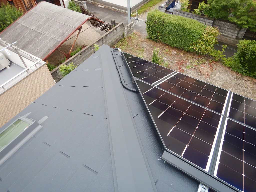 太陽光発電の配線を1階に持っていく